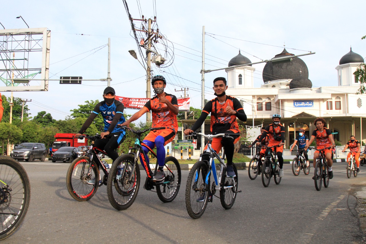 Latihan Fisik Persiraja Banda Aceh Bersepeda Hingga Kilometer