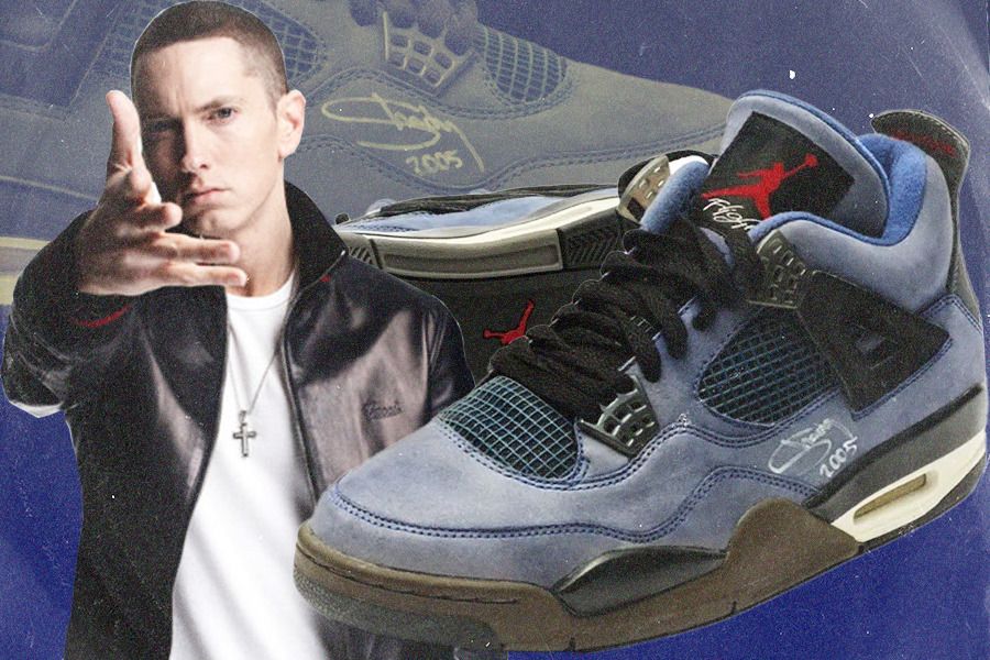 Sepasang Air Jordan 4 Encore dengan tanda tangan Eminem diperkirakan akan terjual minimal 40 ribu dolar AS di lelang. (Jovi Arnanda/Skor.id)
