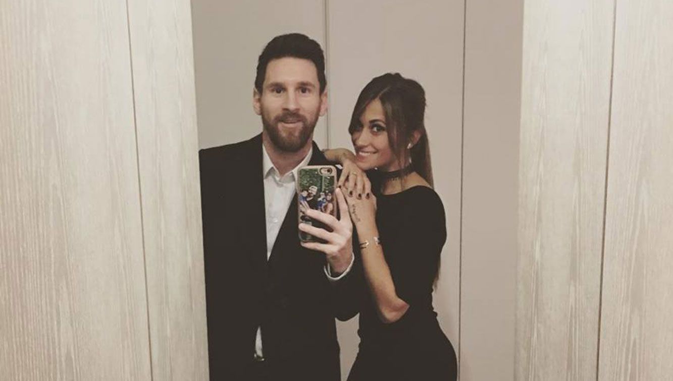 Antonela Roccuzzo Terpanah di Paris Fasyen Week