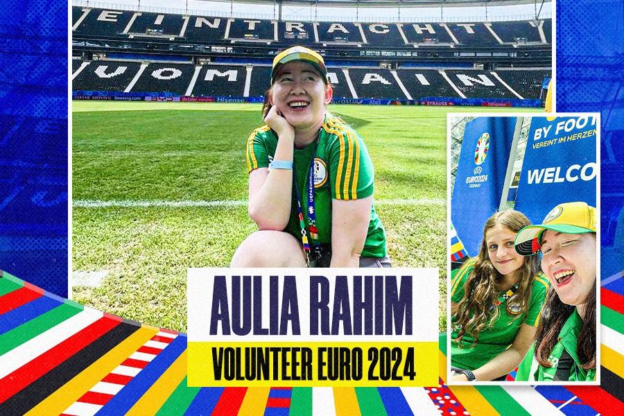 Aulia Rahim, volunteer Euro 2024 asal Indonesia, saat berada di stadion klub Eintracht Frankfurt. (Dok. Aulia Rahim/Skor.id).