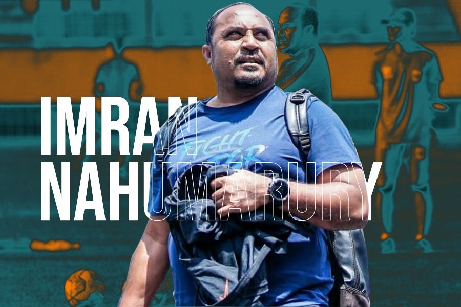 Imran Nahumarury, pelatih Malut United di Liga 2 2023-2024. Zulhar Eko Kurniawan - Skor.id