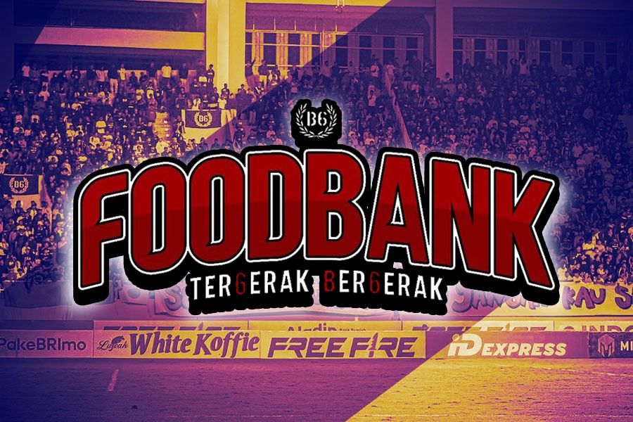 Gerakan Foodbank - Pengumpulan bahan makanan oleh suporter Surakartans (Yusuf/Skor.id).