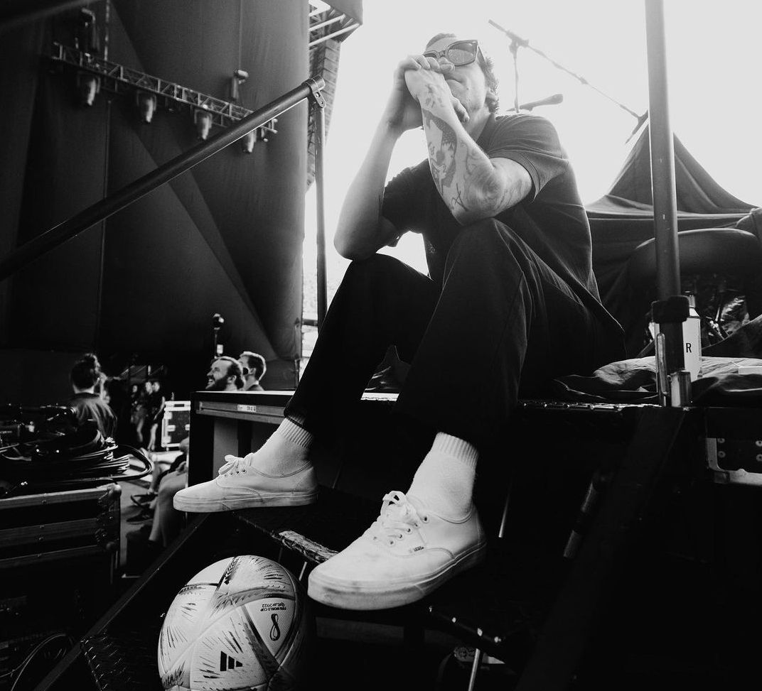 Harry Styles istirahat sejenak di sela-sela persiapan Love On Tour, Buenos Aires II, December 2022 (Dok. Instagram @harrystyles).