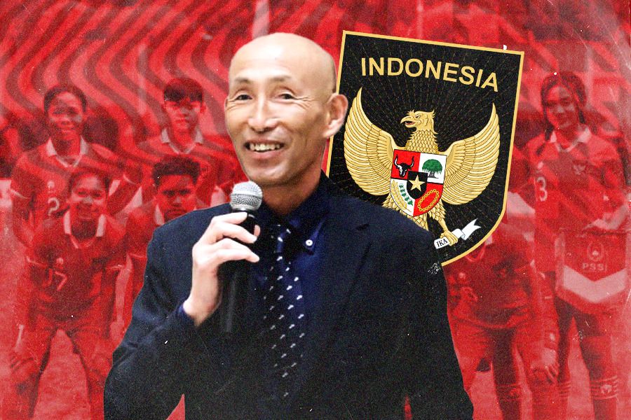 Pelatih Timnas Putri Indonesia, Satoru Mochizuki. (Dok. PSSI/Grafis Jovi Arnanda/Skor.id)