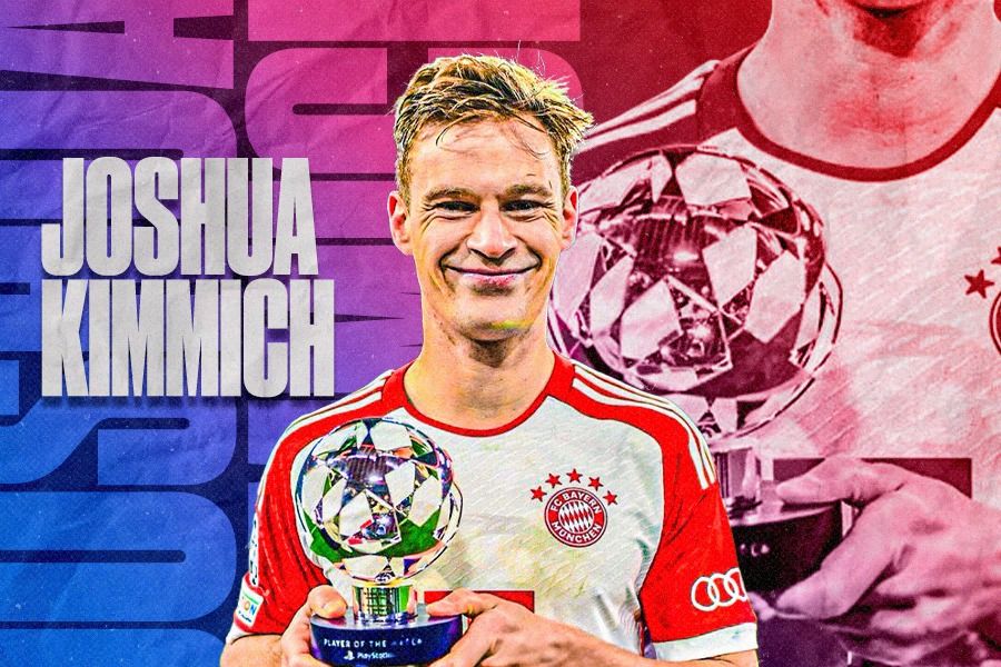 Bek Bayern Munchen, Joshua Kimmich, dengan trofi Man of the Match, di laga lawan Arsenal, di Liga Champions pada Kamis (18/4/2024) dini hari WIB. (Dede Sopatal Mauladi/Skor.id).