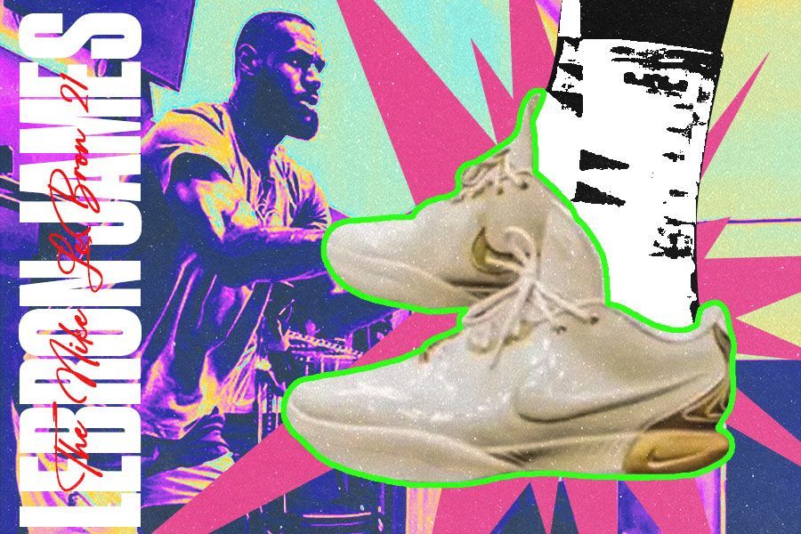 LeBron James muncul perdana dengan signature shoes terbarunya Nike LeBron 21. (M. Yusuf/Skor.id)