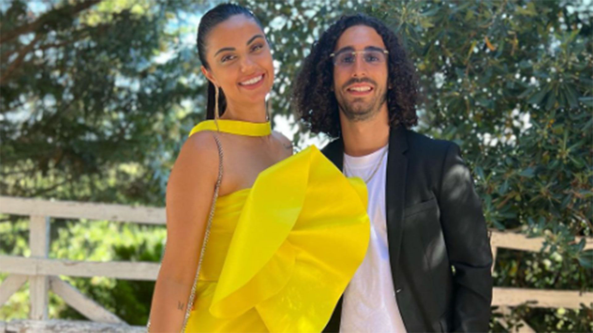 Marc Cucurella dan istrinya Claudio Rodriguez menantikan anak ketiga. foto instagram @cucurella3