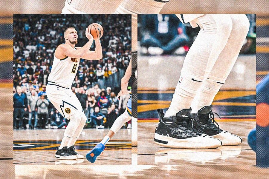 Center Denver Nuggets Nikola Jokic akhirnya memiliki sepatu khas pertamanya, 361 Degrees Jokic 1. (Hendy AS/Skor.id)