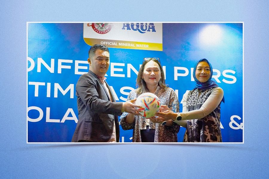 Bekerja sama dengan PSSI, Aqua resmi menjadi offisial air mineral Timnas Indonesia.