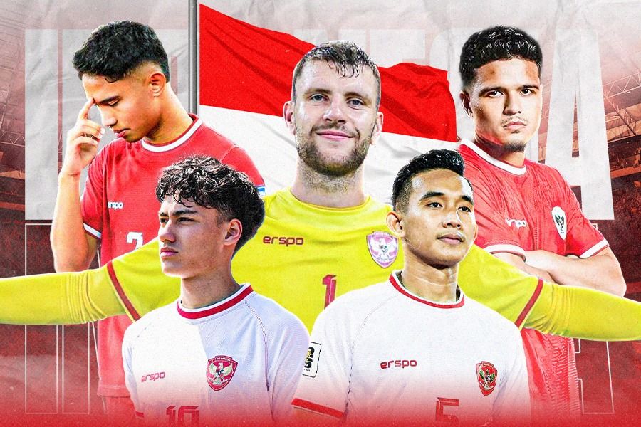 Pemain lokal dan naturalisasi di Timnas Sepak Bola Indonesia saat ini (searah jarum jam dari kiri atas): Marselino Ferdinan, Maarten Paes, Ragnar Oratmangoen, Rizky Ridho, dan Rafael Struick. (Dede S. Mauladi/Skor.id)