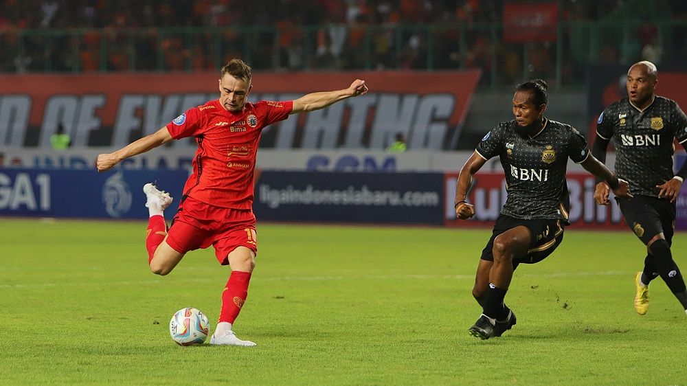 Selebrasi Marko Simic selepas membuat gol untuk Persija ke gawang Bhayangkara FC dalam laga pekan ketiga Liga 1 2023-2024, 16 Juli 2023. (Mario Sonatha untuk Skor.id)