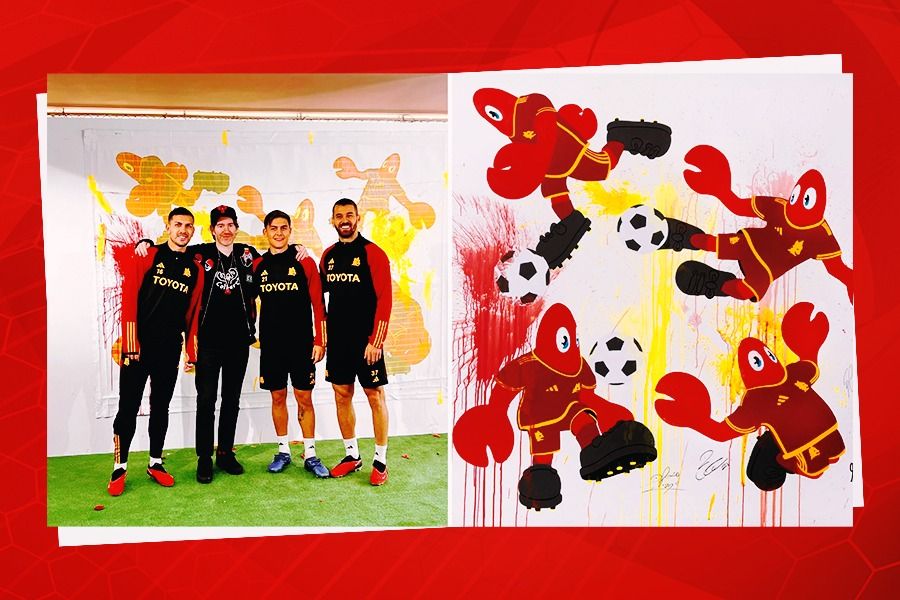 Philip Colbert (kedua dari kiri) dan para pemain AS Roma berkolaborasi ciptakan lukisan untuk amal. (Rahmat Ari Hidayat/Skor.id)