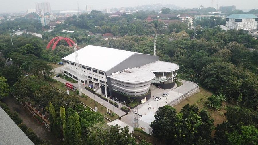 Pusat Bulu tangkis Polytron Stadium yang berada di Universitas Diponegoro. (Djarum Foundation)