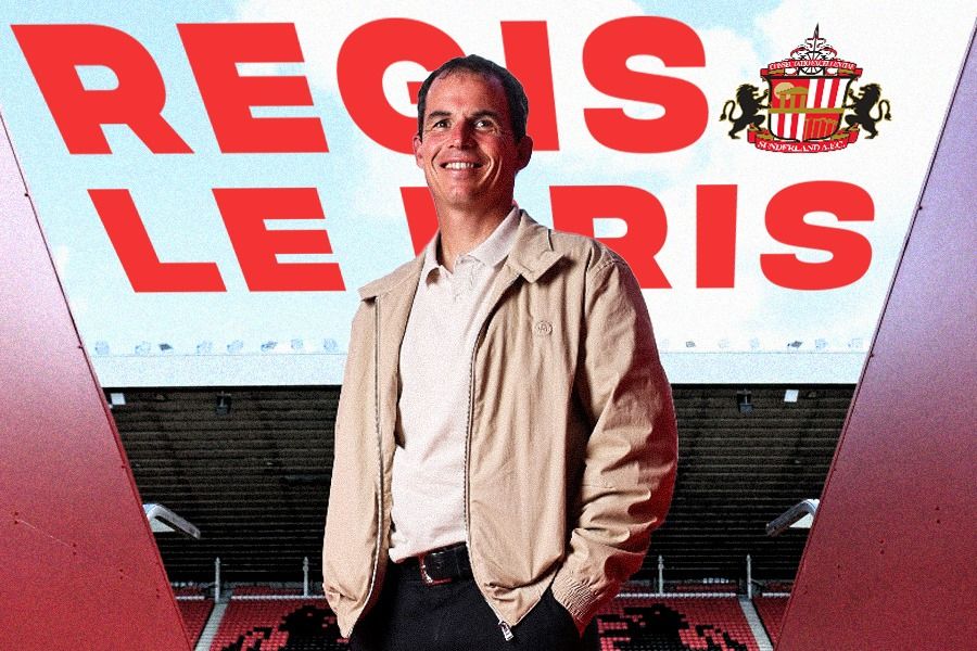 Pelatih Sunderland, Regis Le Bris. (Grafis: Kevin Bagus Prinusa/Skor.id).