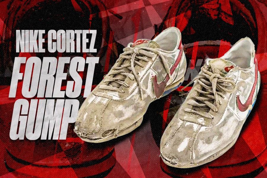 Salah satu Nike Cortez yang dipakai sang aktor dalam film Forrest Gump terjual dengan harga fantastis. (Dede Mauladi/Skor.id)
