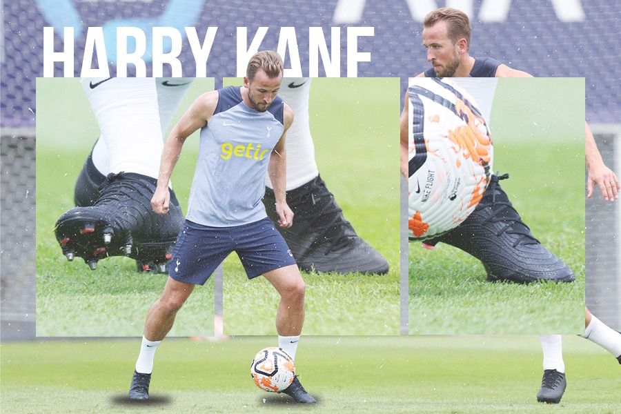 Sepatu bola yang dipakai Harry Kane saat latihan pramusim di Bangkok, Thailand, masih menjadi tanda tanya. (Zulhar Eko KP/Skor.id)