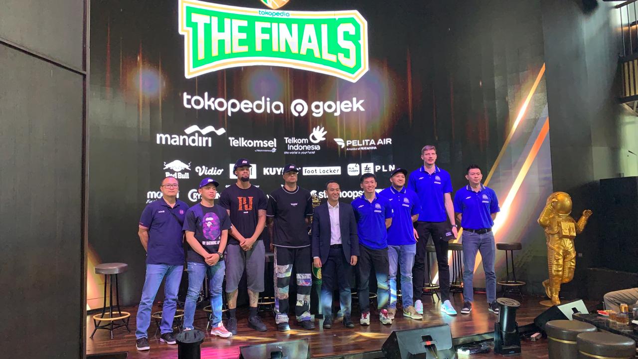 Konferensi pers final IBL 2024 di Jakarta, 30 Juli 2024. (Arin/Skor.id)