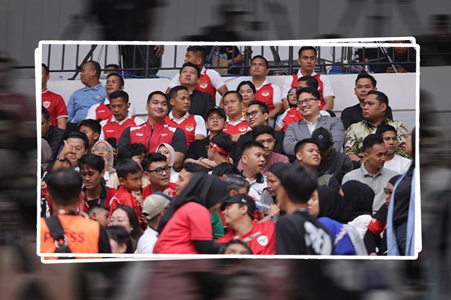 Wakil Presiden RI, Gibran Rakabuming Raka, ikut menyaksikan laga Timnas Futsal Indonesia vs Australia di Indonesia Arena, Jakarta, Sabtu (1/11/2025). (Foto: Dok. FFI/Grafis: Yudhy Kurniawan/Skor.id)