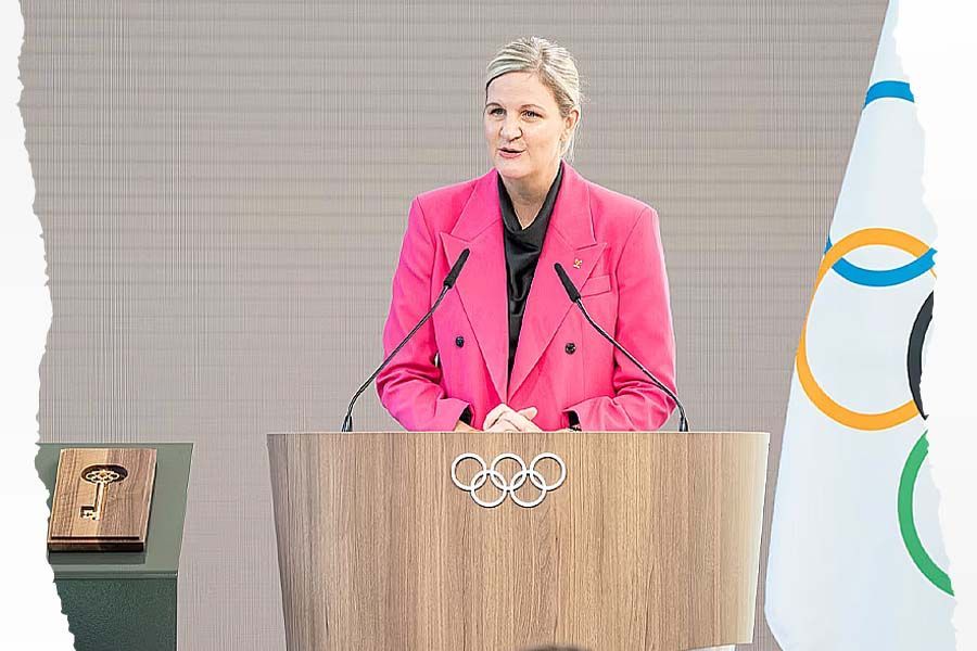 Presiden IOC, Kirsty Coventry. (Foto: Dok. Olympic.org/Grafis: Deni Sulaeman/Skor.id