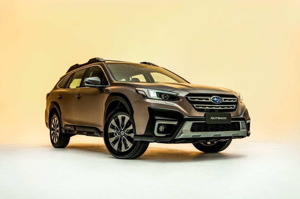 Subaru Hadirkan All-New Outback dan WRX Cherry Blossom Edition di GIIAS 2023