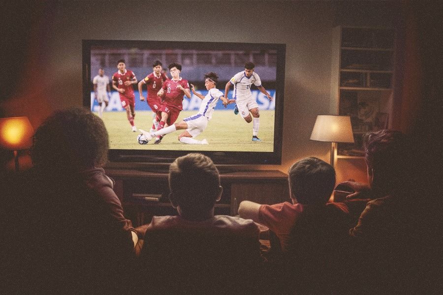 Tips Akhir Pekan Bersama Keluarga  - Nonton Bola Bareng di Televisi
