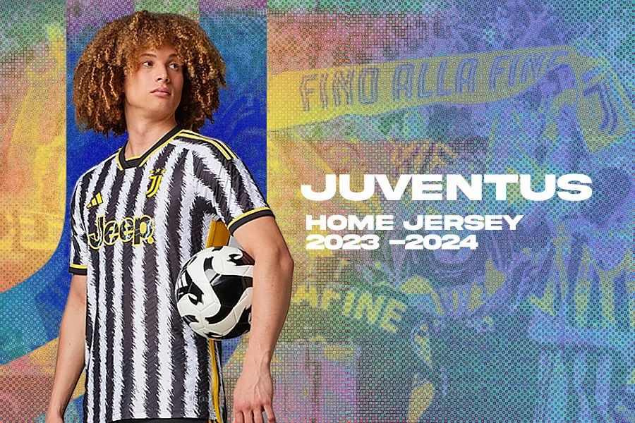 Jersey kandang baru Juventus. (Deni Sulaeman/Skor.id)