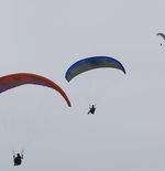 Senin Adrenalin : Mengenal Paragliding