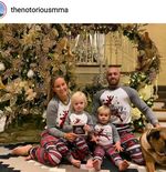 Anak Ketiga Menjadi Kado Terbaik Conor McGregor di Hari Natal