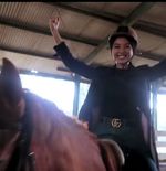 4 Manfaat Berkuda Bagi Wanita, Favorit Aktris Glenca Chysara ''Elsa Ikatan Cinta''