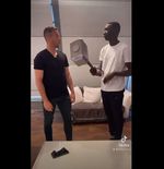 Khaby Lame Ajak Bintang Juventus Angkat Mjolnir, Palu Milik Thor