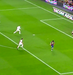 VIDEO: Nostalgia Gol Pertama Lionel Messi di El Clasico 14 Tahun Lalu