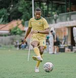 Aji Santoso Pastikan Striker Asing Persebaya Bisa Langsung Debut di Liga 1 2021-2022