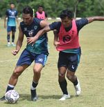 Persib Pastikan Ezra Walian Absen pada Laga Uji Coba Melawan FC Bekasi City