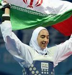 Atlet Panjat Tebing Putri Iran Menjelaskan Kontroversi Jilbab