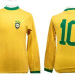 Dibeli dari Tukang Pijat, Kaus Legendaris Brasil Pele Dilelang Rp559 Juta 