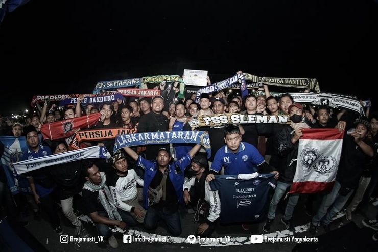 Efek Tragedi Kanjuruhan, Suporter Sepak Bola di Pulau Jawa Sepakat Damai
