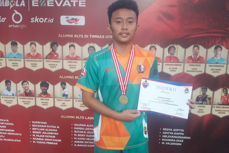 PoTW Liga TopSkor U-15: Raden Erlan Ungkap Dua Pesepak Bola Ini Jadi Sosok Penting Kariernya