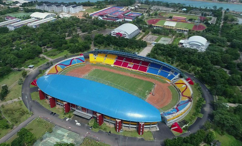 Stadion Gelora Sriwijaya Jakabaring, Palembang, terlihat dari ketinggian. Gambar dipotret pada 2018. 