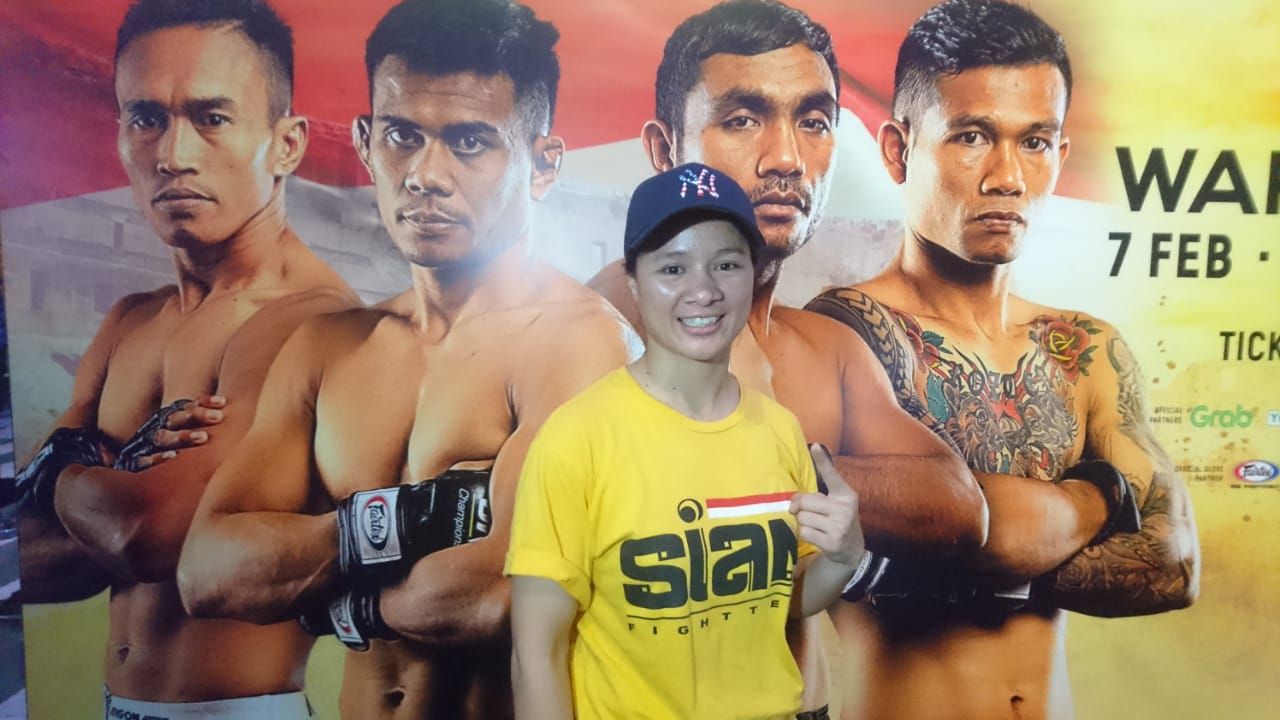 Petarung MMA Priscilla Hertati Lumban Gaol menghadiri acara Meet the Stars di Gandaria City Mall, Jakarta, pada 25 Januari 2020