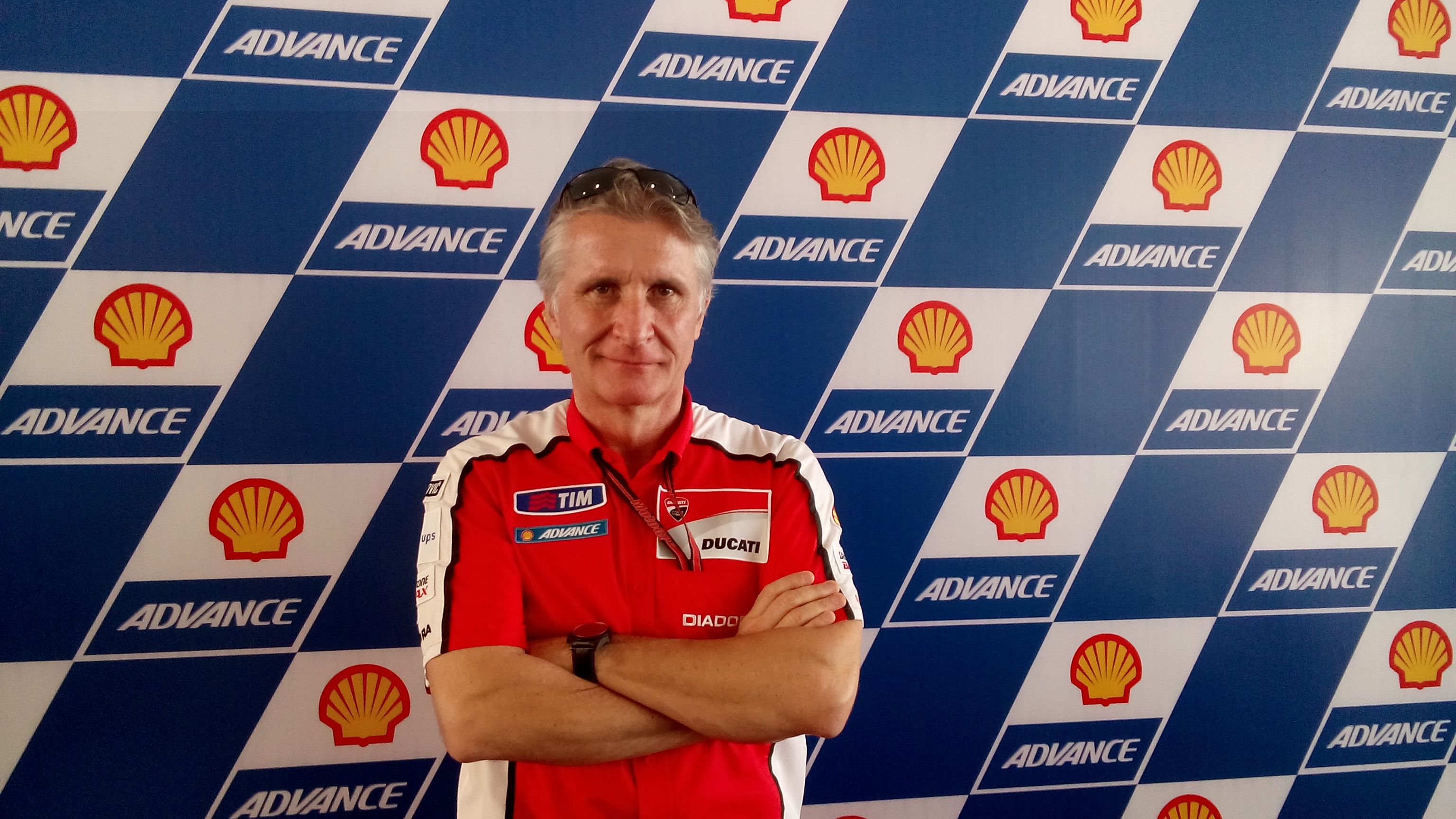 Direktur Sport Ducati, Paolo Ciabatti, menyarankan Andrea Dovizioso untuk bertahan di Tim Mission Winnow Ducati musim depan. Tampak Ciabatti ketika menghadiri balapan GP Malaysia di Sirkuit Sepang, Malaysia, 25 Oktober 2014.