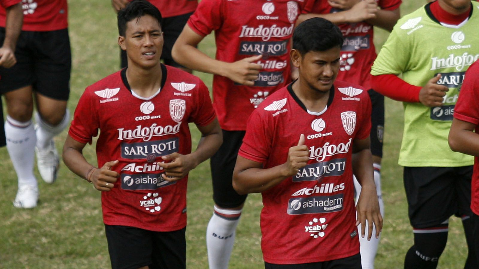 Andhika Wijaya (kiri) pada sesi latihan Bali United di lapangan Banteng, Seminyak tahun 2019 lalu 