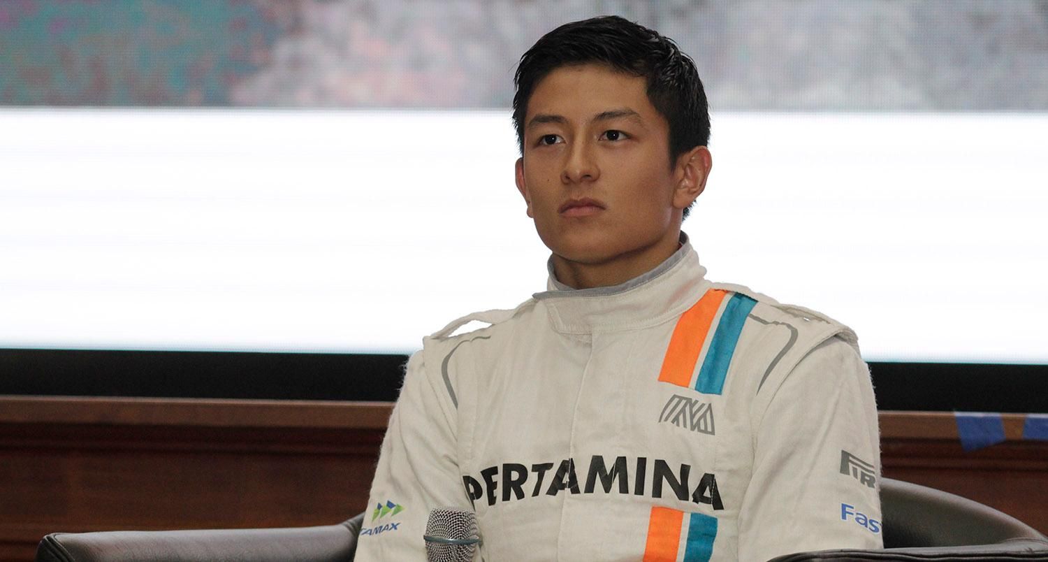 Rio Haryanto pernah tampil dalam F1 2016 bersama Manor Racing, sekaligus jadi satu-satunya asal Indonesia. 