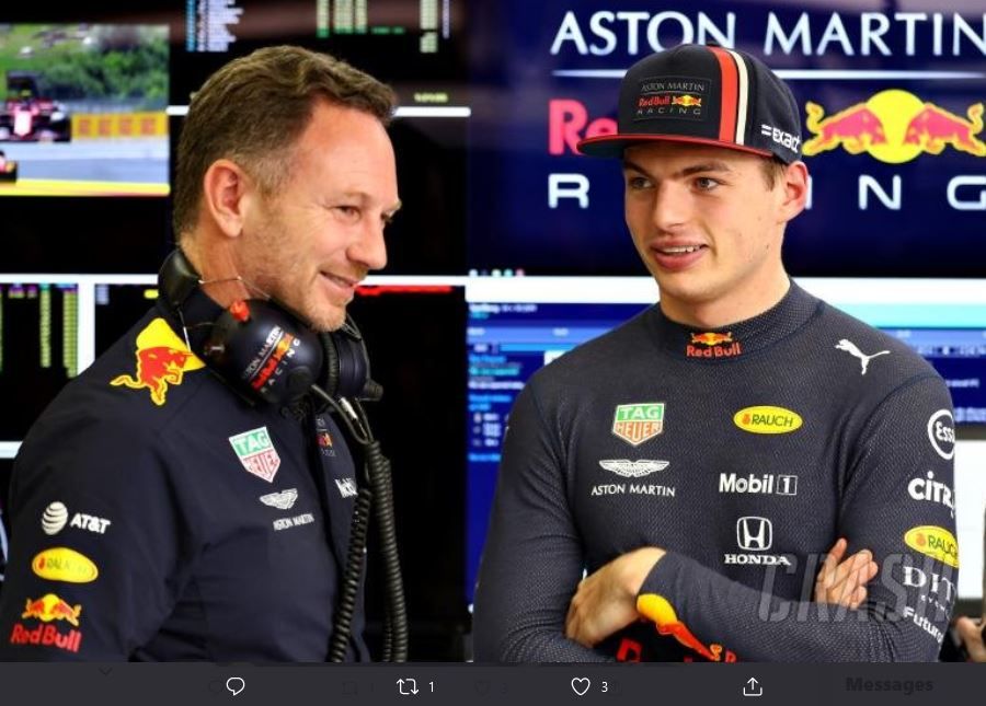 Prinsipal Red Bull Racing, Christian Horner (kiri),  berbincang dengan Max Verstappen di sela-sela F1 2020. 