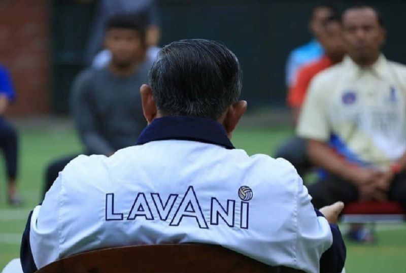 Unggahan akun Instagram Lavani pada 21 Juni 2020 menangkap momen saat Susilo Bambang Yudhoyono memberi briefing kepada para atlet dan pelatih LavAni.