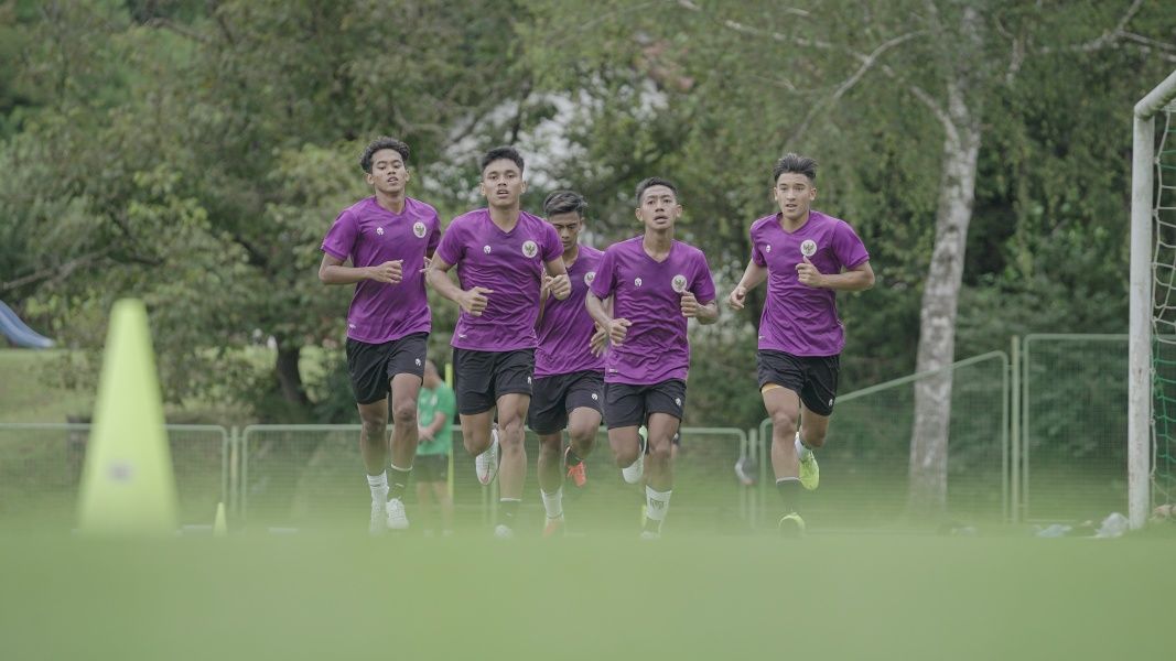 Para pemain timnas Indonesia U-19 saat menjalani pemusatan latihan di Kroasia, yang sudah dimulai sejak hari pertama tiba, 30 Agustus 2020.
