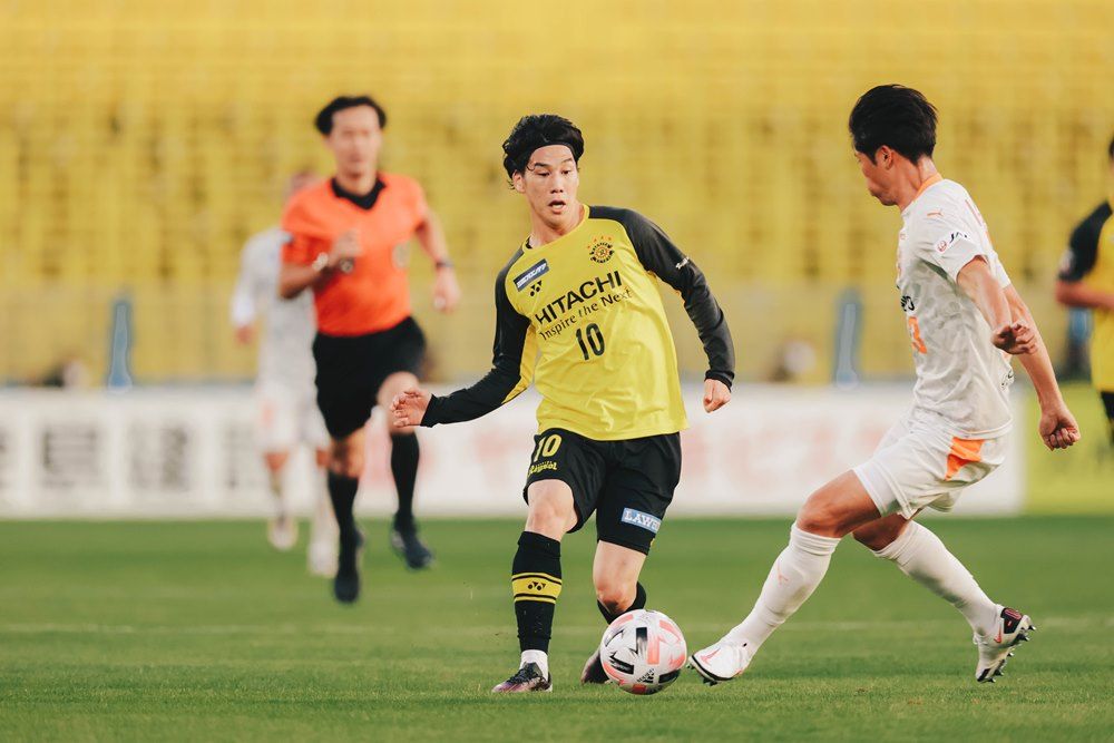 Касива рейсол ависпа фукуока. Касива Рейсол. Kashiwa Reysol. Dudu Cearense Kashiwa Reysol.