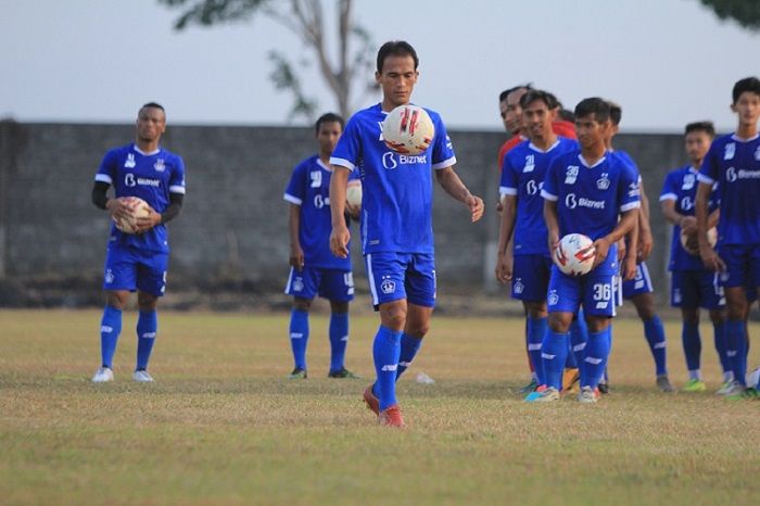 Faris Aditama saat berlatih bersama skuad Persik Kediri, 2020.