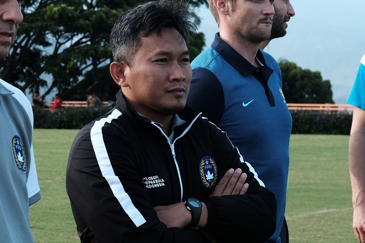 Pelatih timnas putri Indonesia, Rudy Eka Priyambada.