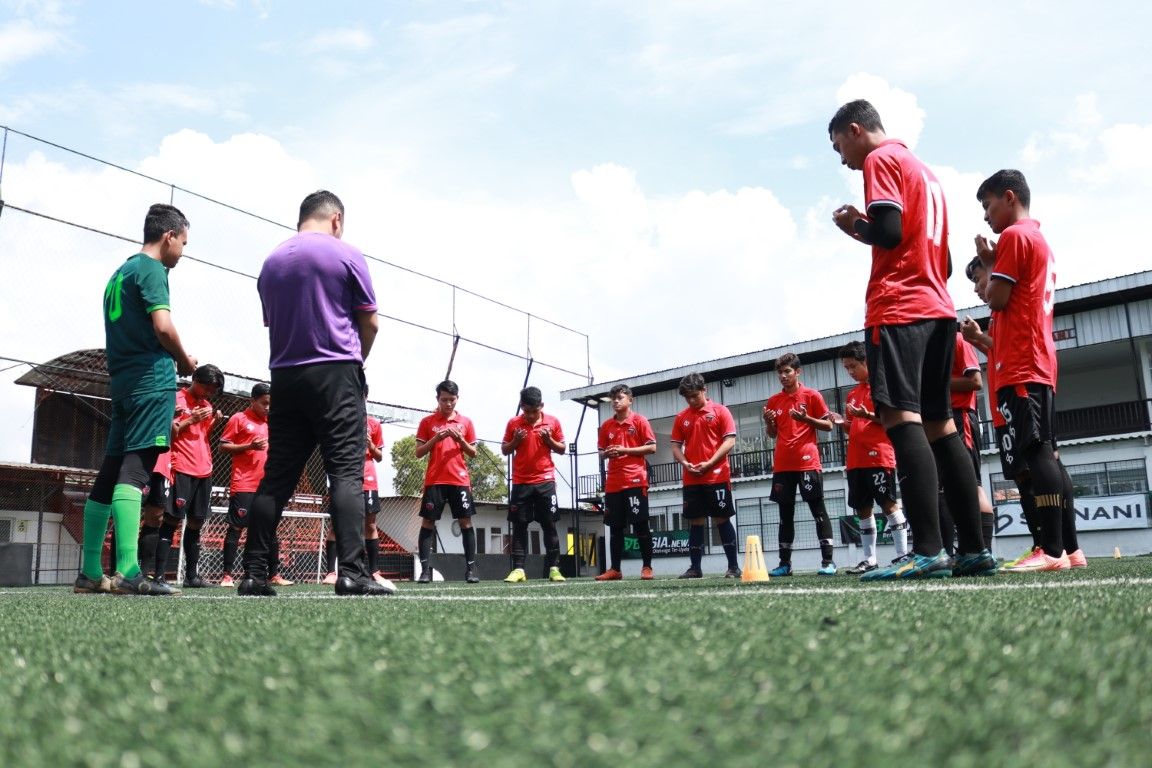 Suasana latihan tim Serpong City FC yang akan berkompetisi di Liga 3 2021.