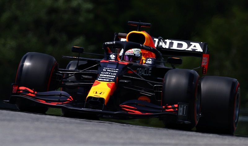 Max Verstappen (Red Bull Racing) kala tampil pada sesi latihan bebas pertama (FP1) F1 GP Austria 2021 yang digelar di Red Bull Ring pada Jumat (2/7/2021).